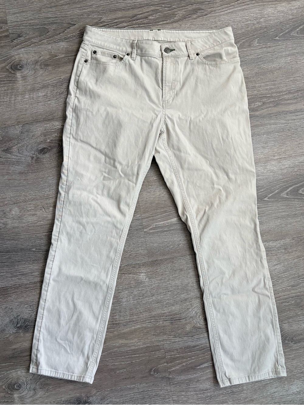 L.L. Bean BeanFlex Straight Leg Favorite Fit Jeans